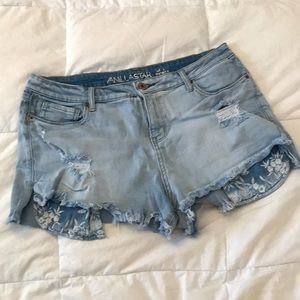Cutoff jean shorts